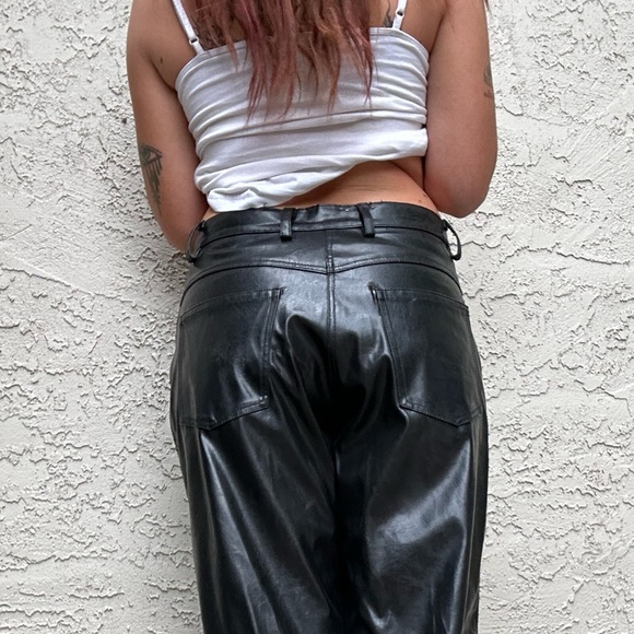 Y2k Vintage Black Leather Pants - Picture 5 of 10